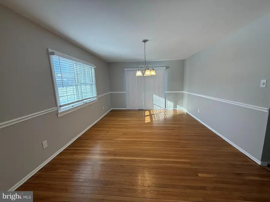 745 Windsor Pl, Wallingford, PA 19086 - #3