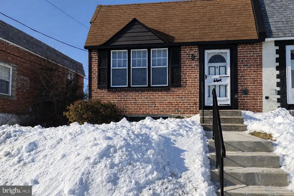 1542 Summit St, Marcus Hook, PA 19061 - #1