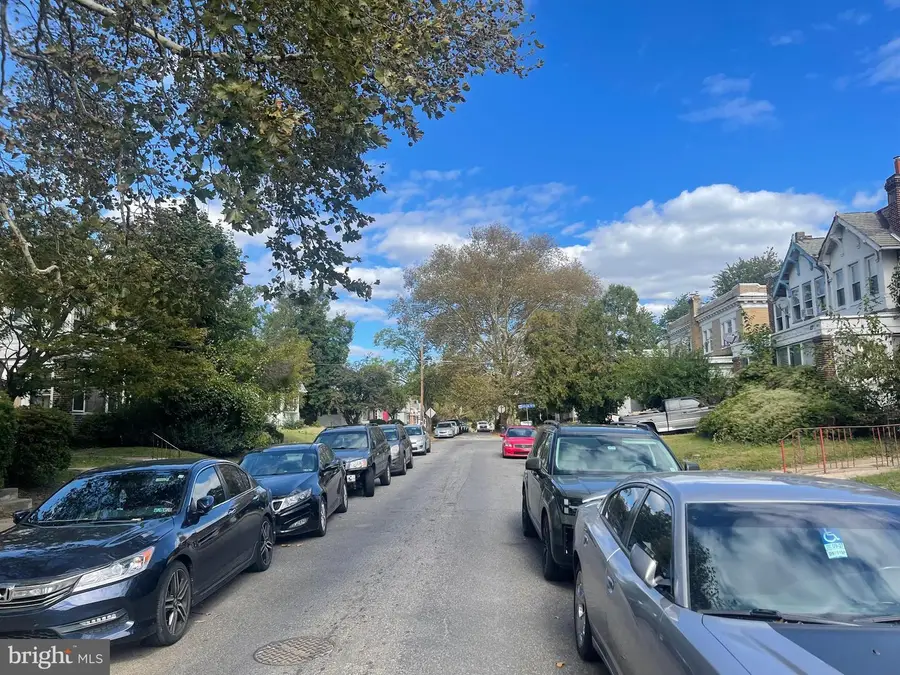 17 E Mowry St, Chester, PA 19013 - Image #3