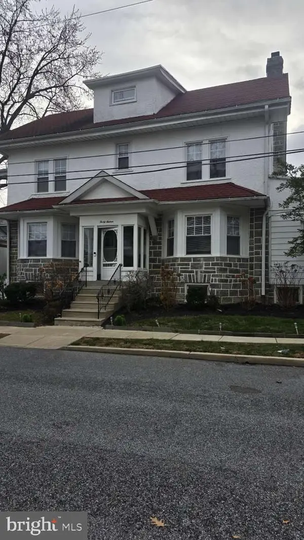 3016 Huey Ave, DREXEL HILL, PA 19026