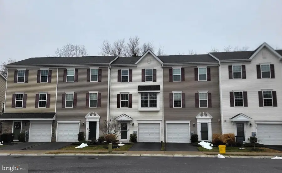 21 Faraday Ct, Morton, PA 19070 - #3