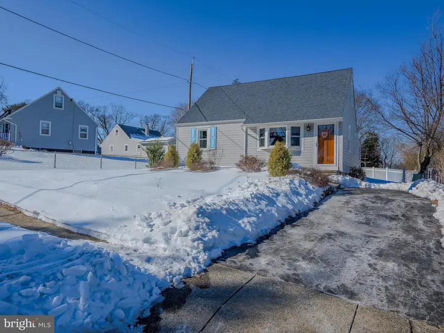 118 N Line Rd, Newtown Square, PA 19073 - #3