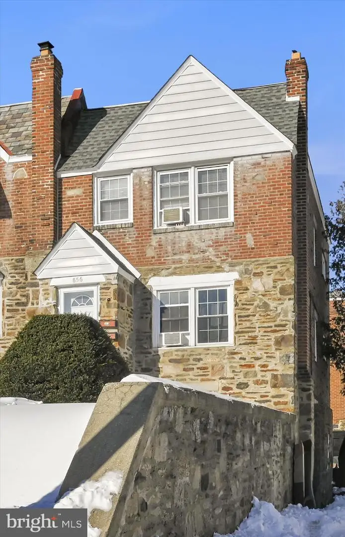 856 Eaton Rd, Drexel Hill, PA 19026 - #3