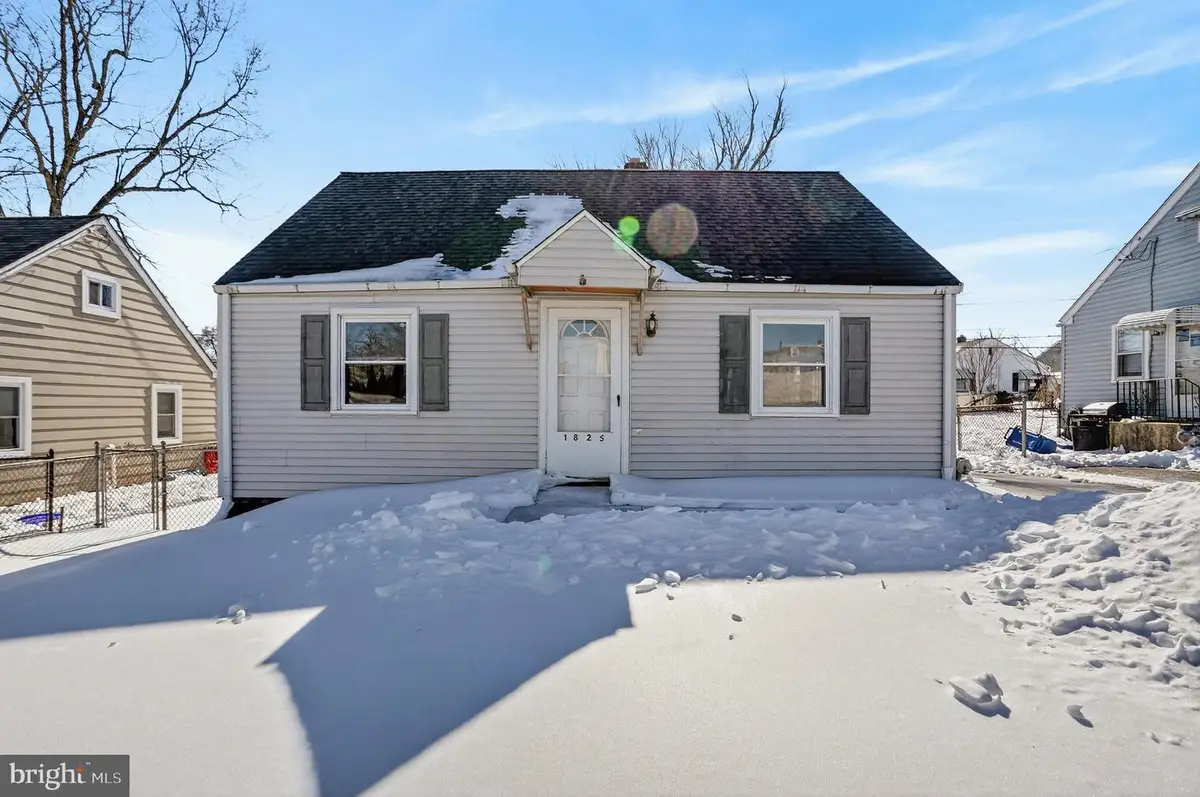 1825 Dutton Mill Rd, Aston, PA 19014 - #1