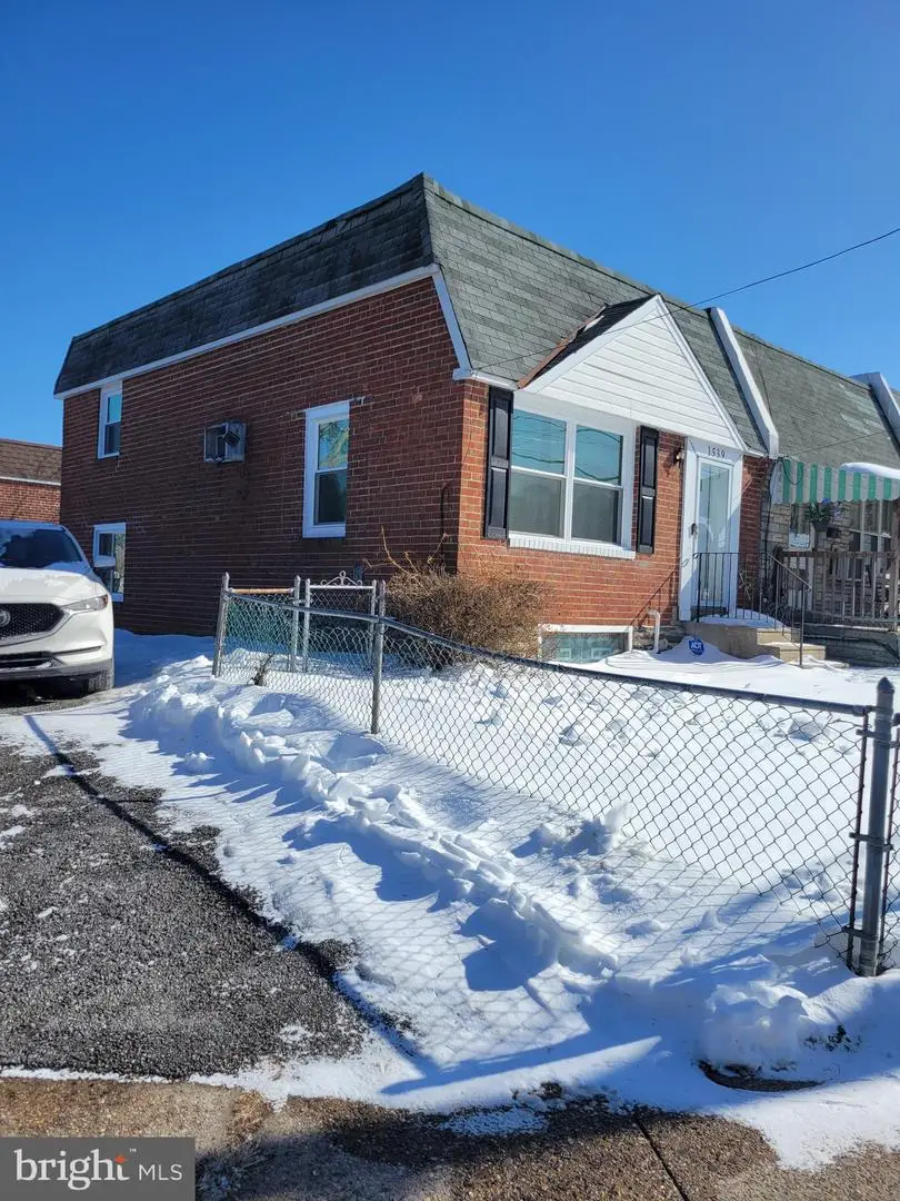 1539 Summit St, Linwood, PA 19061 - #2