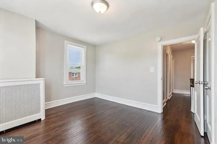 335 Darby Ter, Darby, PA 19023 - #2