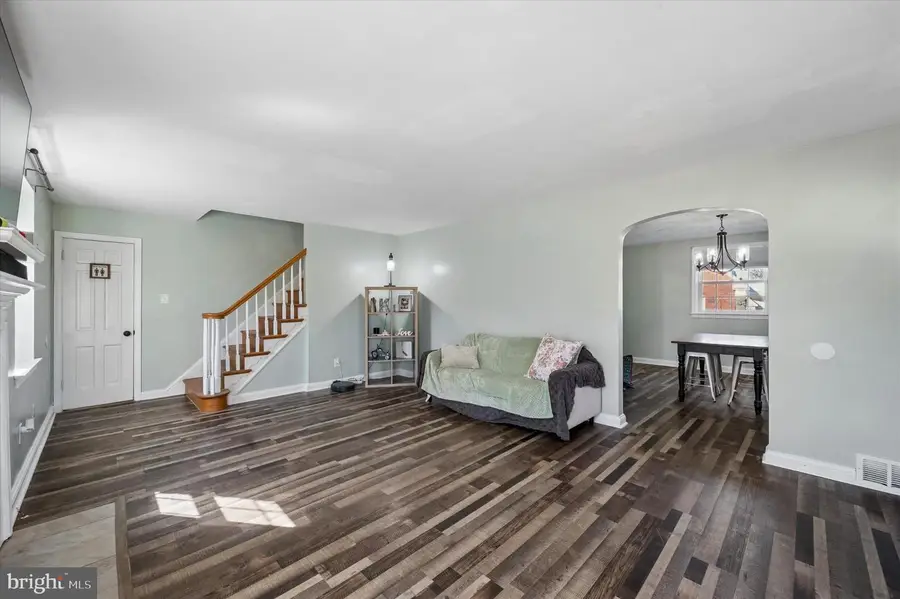 114 Providence Rd, Morton, PA 19070 - #3