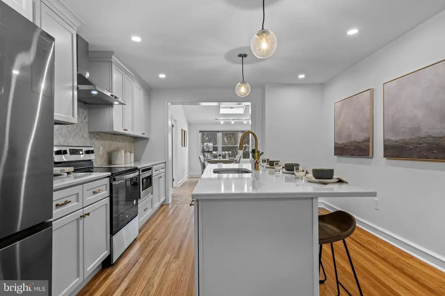 300 Barry Ln, Wallingford, PA 19086 - #3