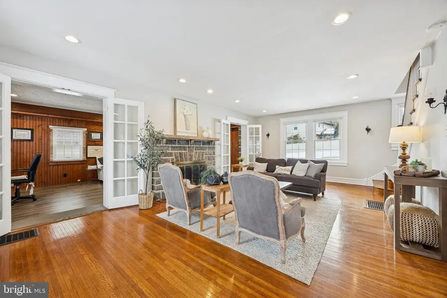 120 W Springfield Rd, Springfield, PA 19064 - #3