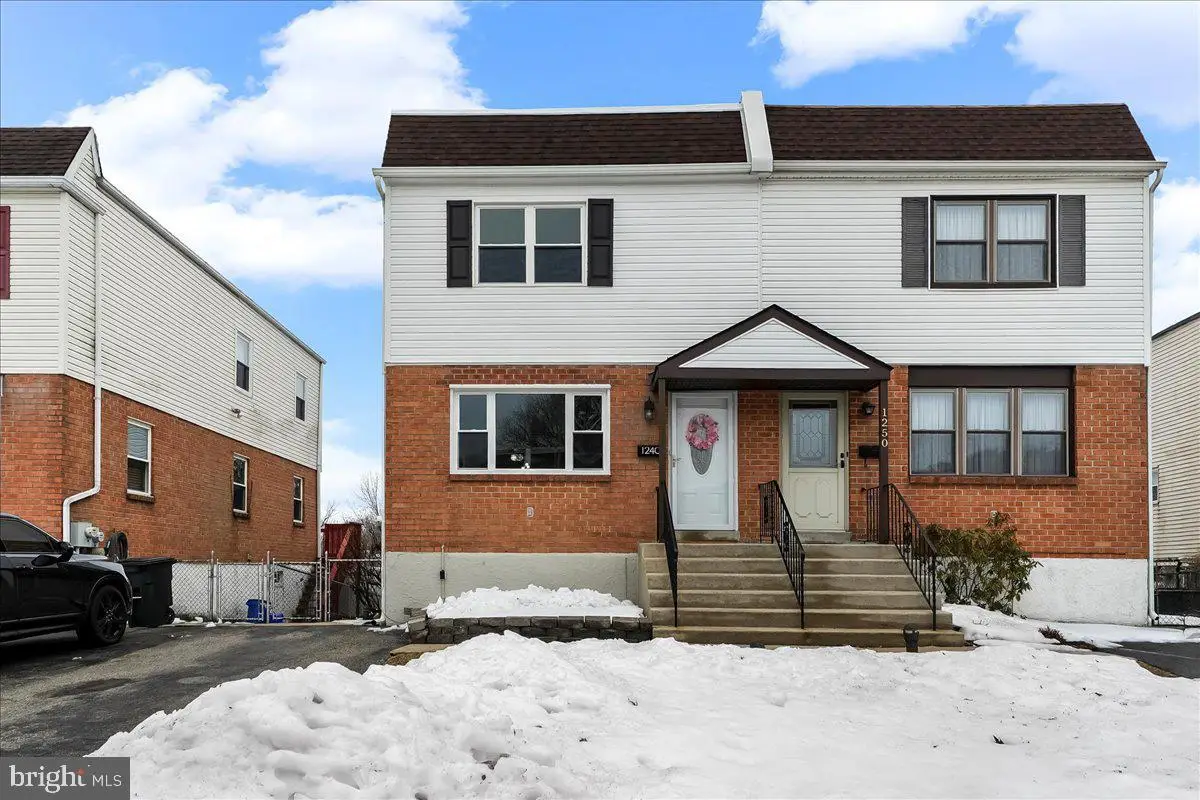 1240 Nicole Ln, Glenolden, PA 19036 - #1