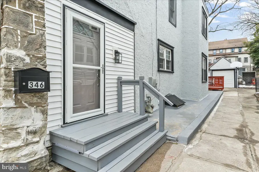 346 Lakeview Ave, Drexel Hill, PA 19026 - #2