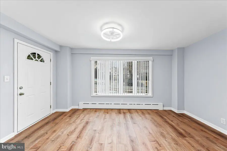 346 Lakeview Ave, Drexel Hill, PA 19026 - #3