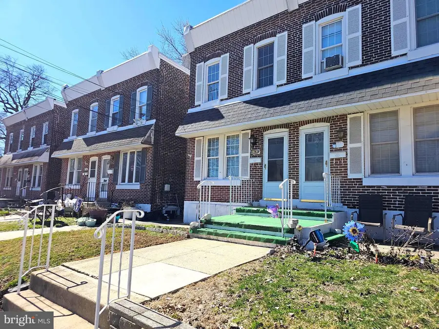 710 Saville Ave, Crum Lynne, PA 19022 - #2