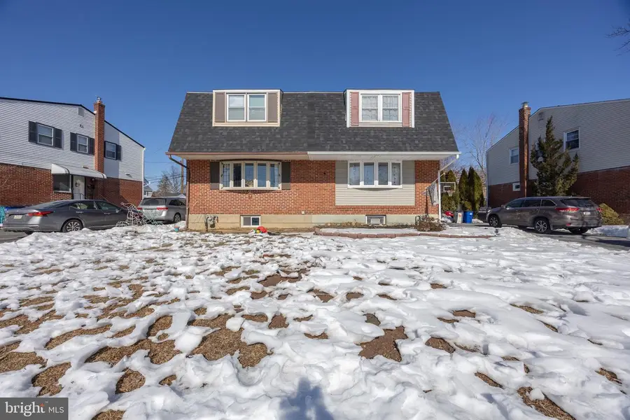 1419 Parklane Rd, Swarthmore, PA 19081 - #2