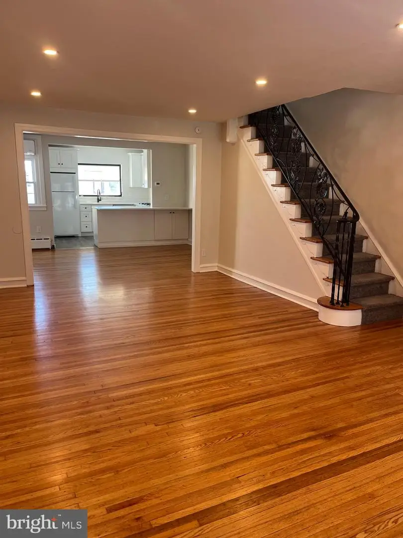 151 N Carol Blvd, Upper Darby, PA 19082 - #3