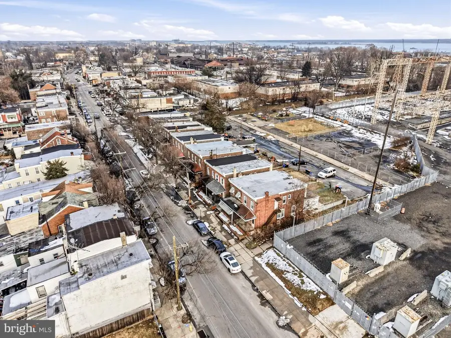 1225 W 7th St, Chester, PA 19013 - #3