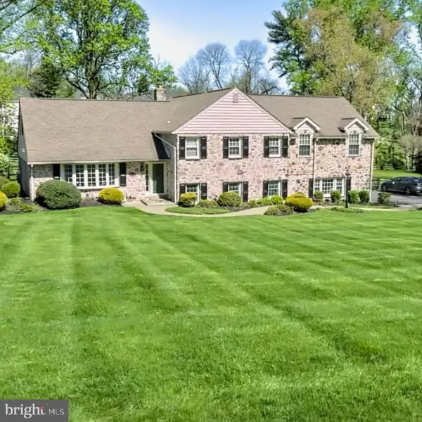 3663 Wyola Dr, NEWTOWN SQUARE, PA 19073