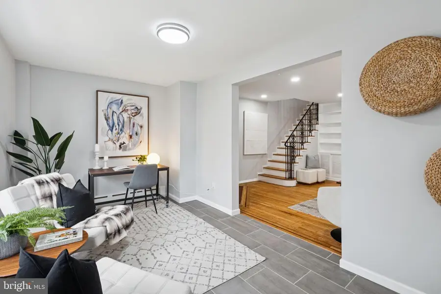 350 Lakeview Ave, Drexel Hill, PA 19026 - #2