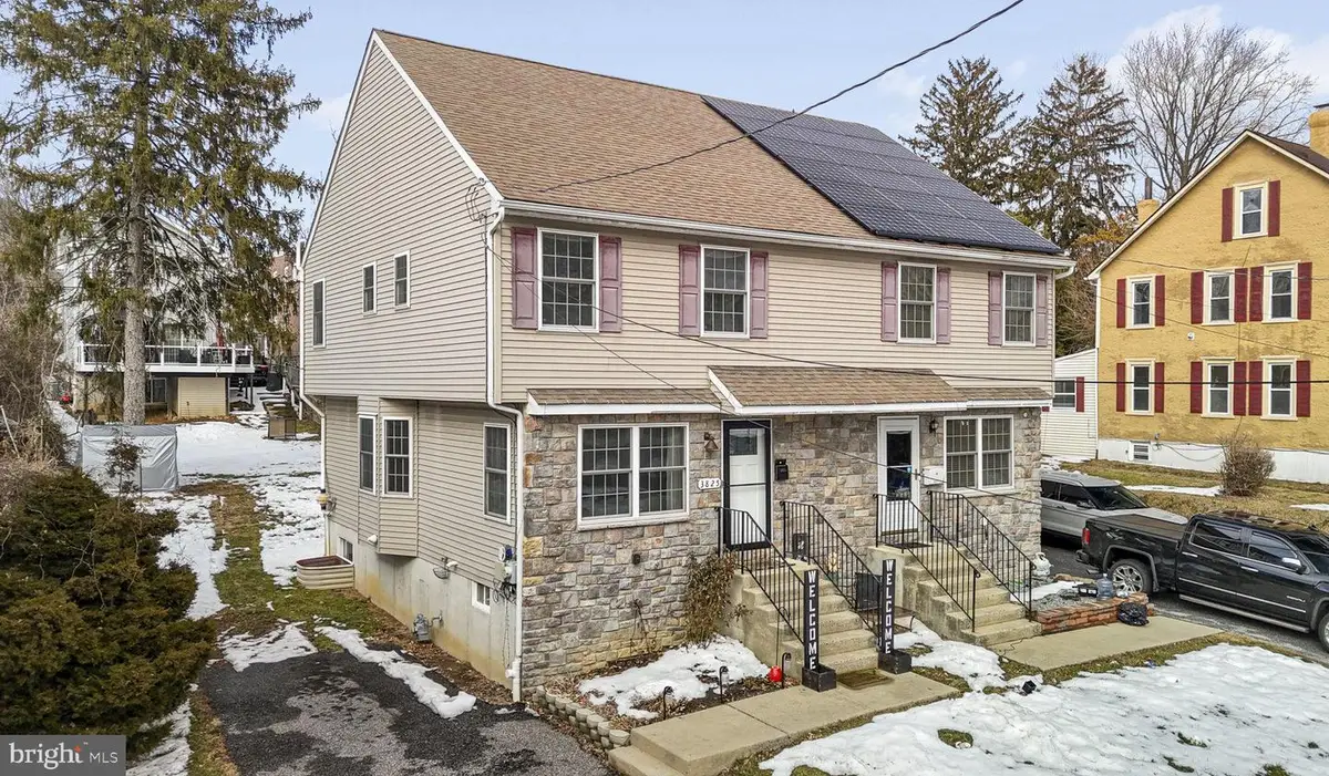 3825 Dennison Ave, Drexel Hill, PA 19026 - #1