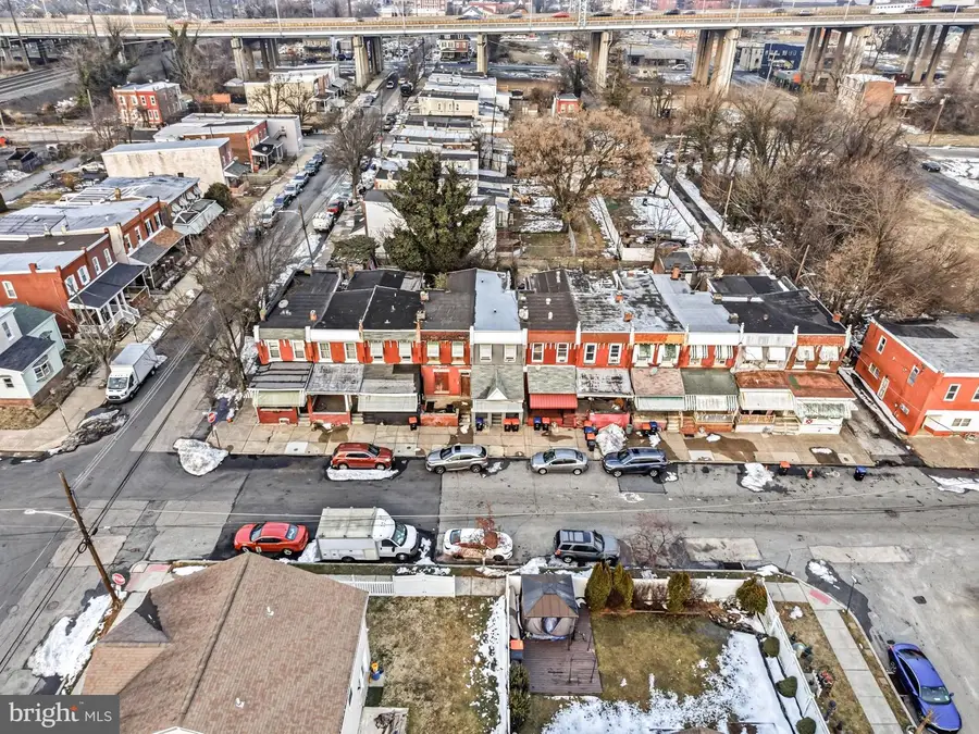 323 Yarnall St, Chester, PA 19013 - #3