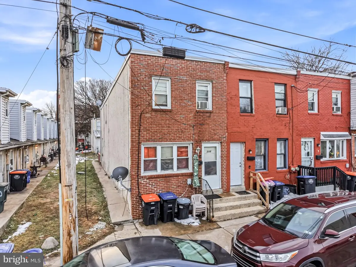 206 Broomall St, Chester, PA 19013 - #1