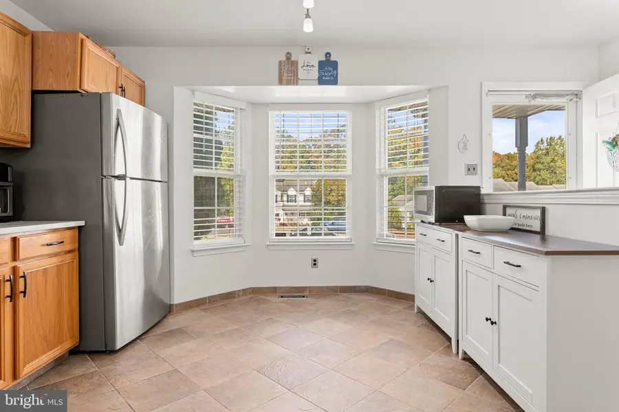 632 Woodgate Ln, Aston, PA 19014 - #3