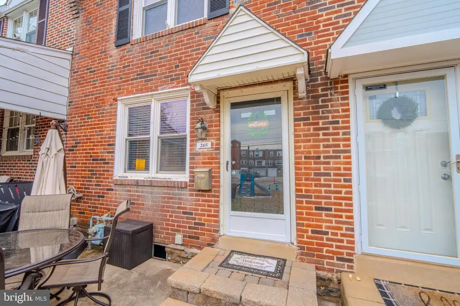 265 W Wyncliffe Ave, Clifton Heights, PA 19018 - #2