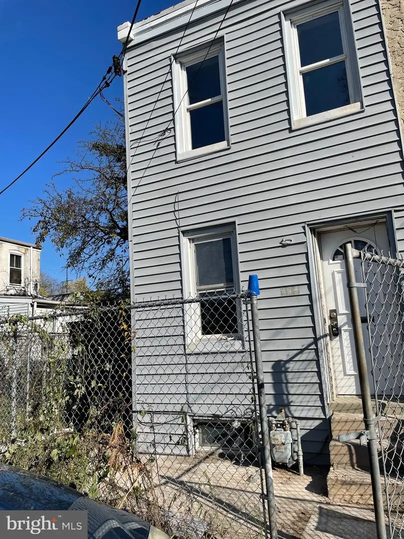 413 Ivy St, Chester, PA 19013 - #1