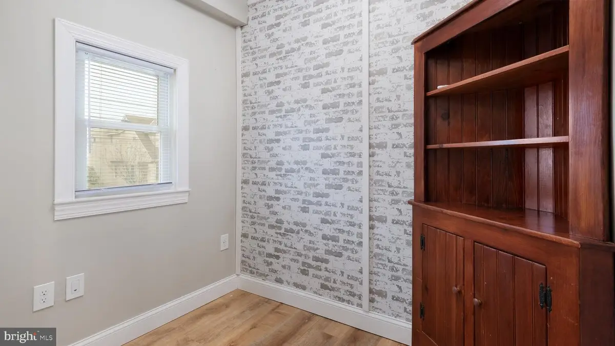 1105 Roosevelt Dr, Havertown, PA 19083 - #1