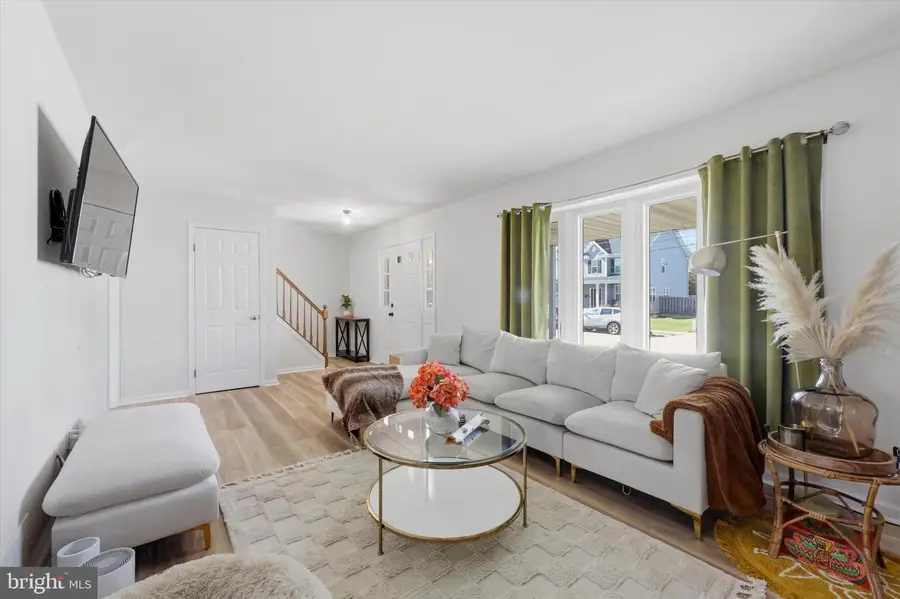 234 Broomall St, Folsom, PA 19033 - #3