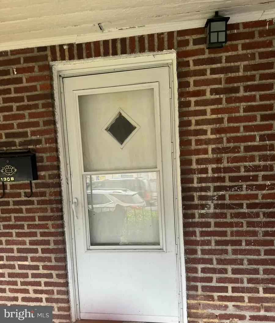 1308 Morton Ave, Chester, PA 19013 - #3