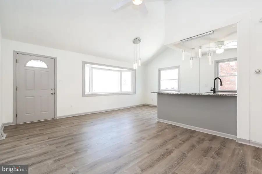 514 8th Ave, Folsom, PA 19033 - #3