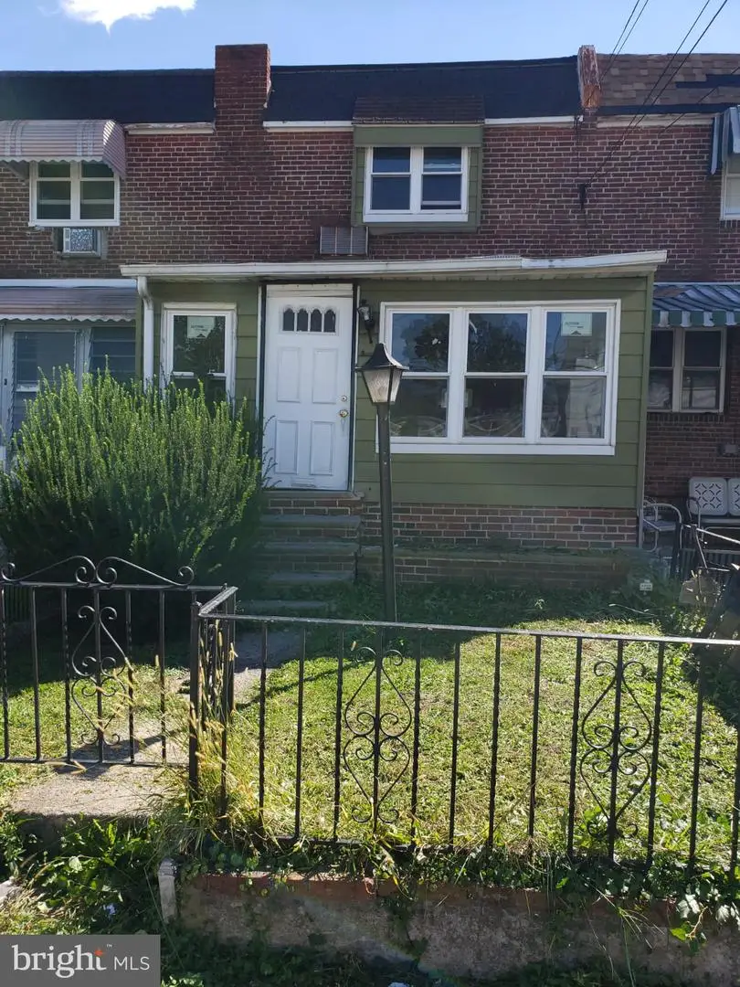 208 Marks Ave, Darby, PA 19023 - #1