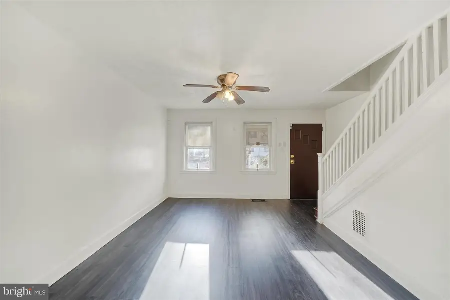 1133 Clover Ln, Chester, PA 19013 - #3