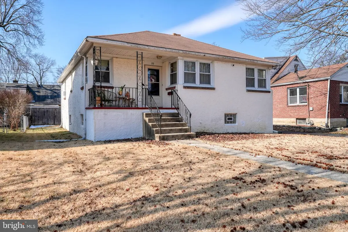 32 Bonsall Ave, Aldan, PA 19018 - #1