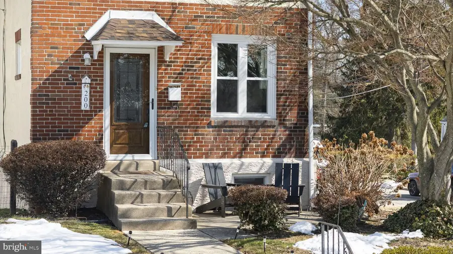 200 Willowbrook Ave, Folsom, PA 19033 - #2