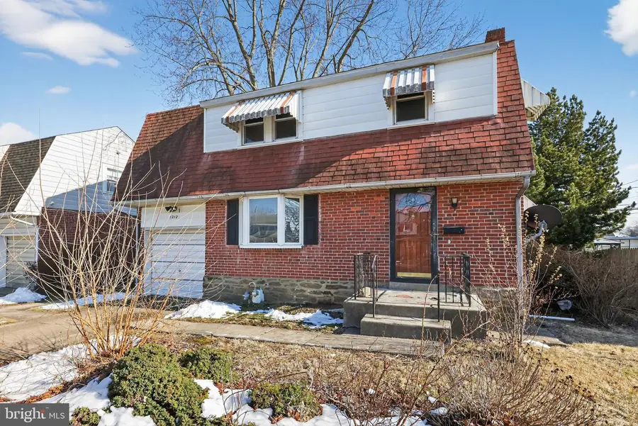 1212 Meadow Rd, Woodlyn, PA 19094 - #3