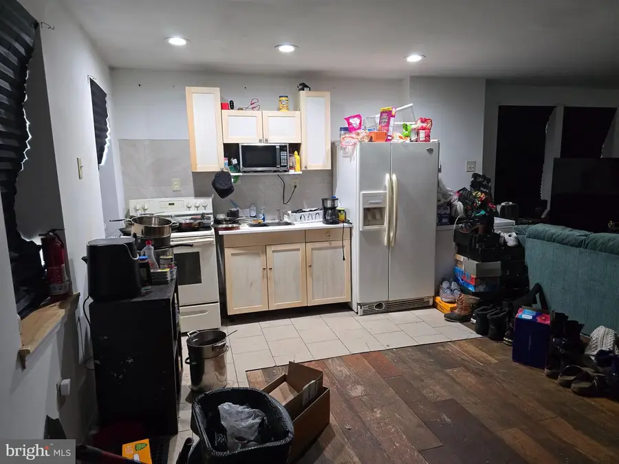 1011 Remington St, Chester, PA 19013 - #2