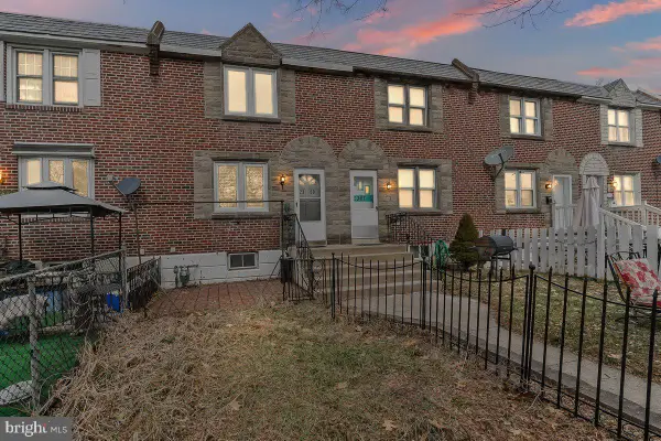 2369 Bond Ave, DREXEL HILL, PA 19026