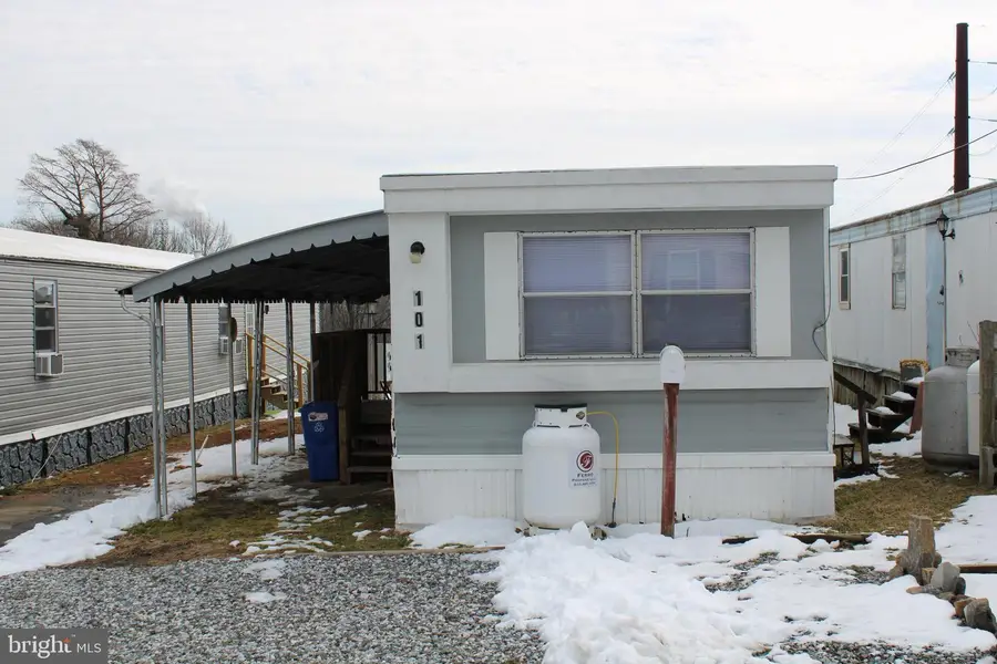 4300 W 9th St #101, Marcus Hook, PA 19061 - #2