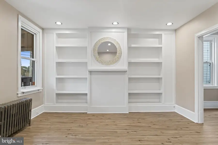 943 Coates St, Sharon Hill, PA 19079 - #3