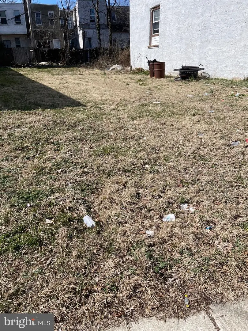 908 Summit St, Darby, PA 19023 - #1