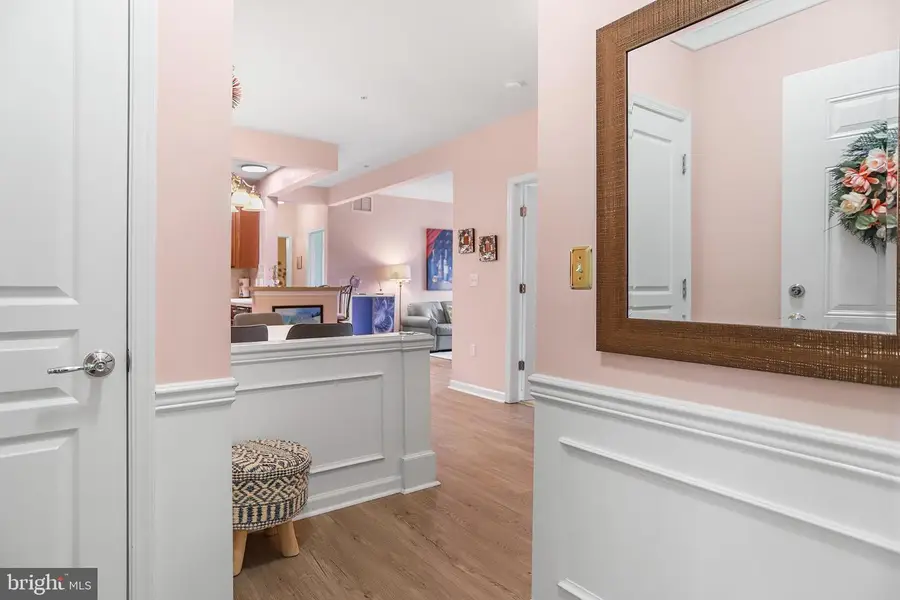 1022 Creekside Dr, Brookhaven, PA 19015 - #3