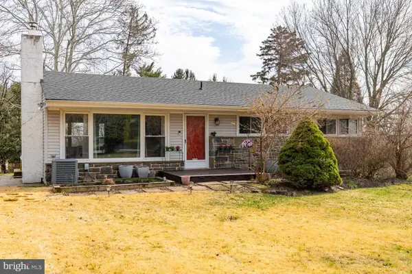 16 War Admiral Ln, MEDIA, PA 19063