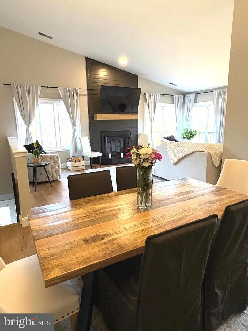 909 Pritchard Pl, Newtown Square, PA 19073 - #1