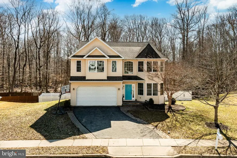 107 Luzak St, Upper Chichester, PA 19061 - #3