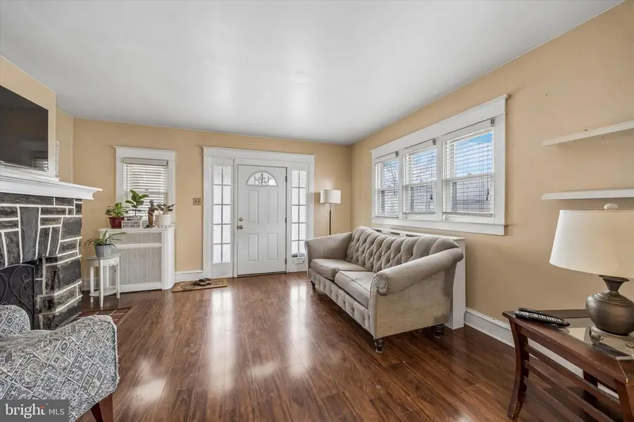 3232 Marshall Rd, Drexel Hill, PA 19026 - #3