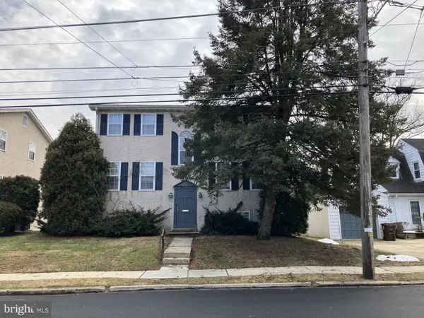 6 W Drexel Ave, LANSDOWNE, PA 19050