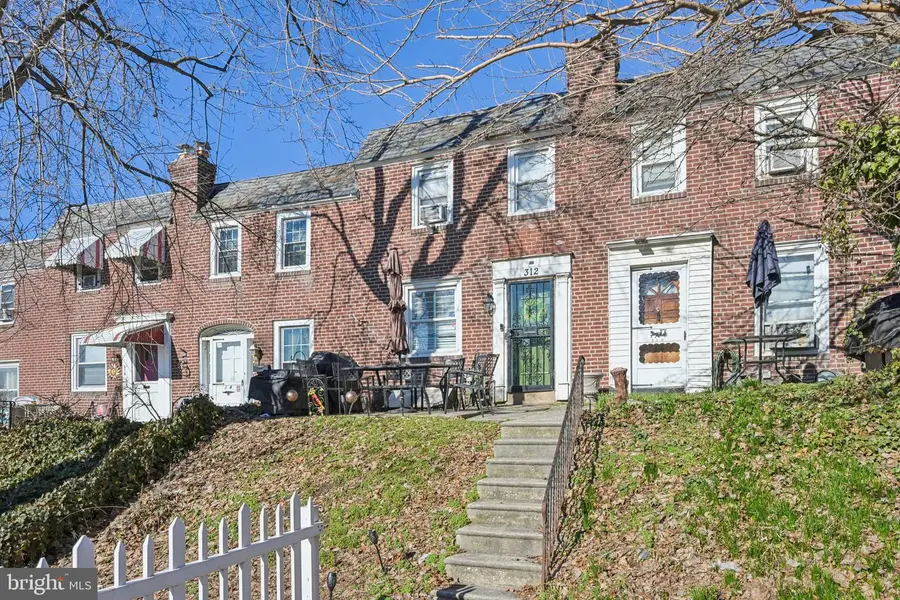 312 Wiltshire Rd, Upper Darby, PA 19082 - #2