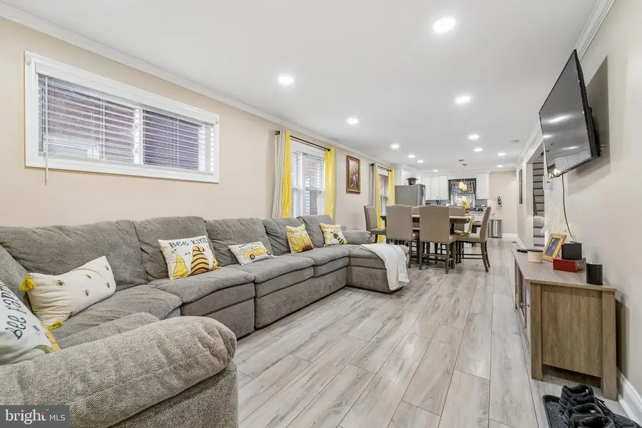 1016 Leiper St, Crum Lynne, PA 19022 - #3